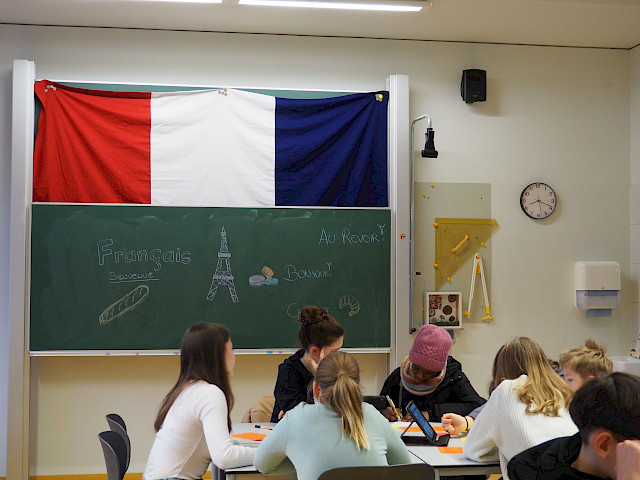 Sprachenzweig: Schnuppertag 2025: Bonjour et bienvenue!