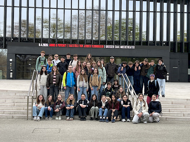 Musiktheater Linz - Exkursion 3NA und 3NB Klasse