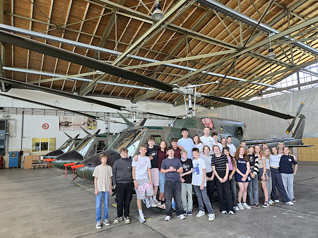 Fliegerhorst Vogler - Exkursion der 3C Klasse